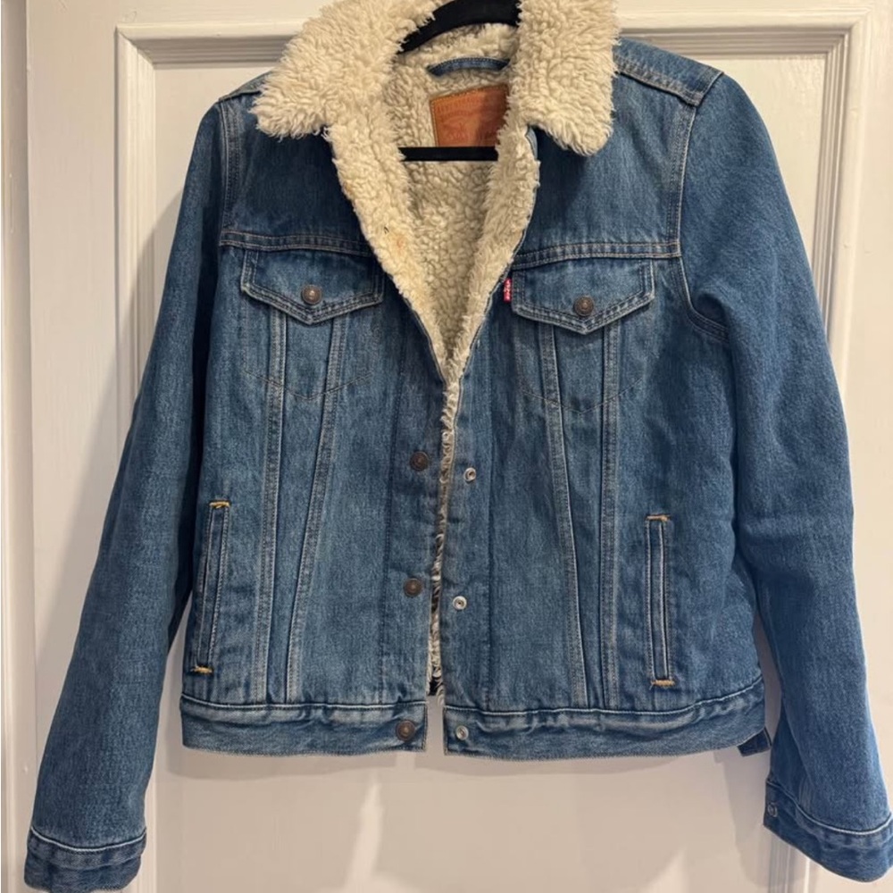 Levi's Blue Denim Jacket with Cream Sherpa Lining